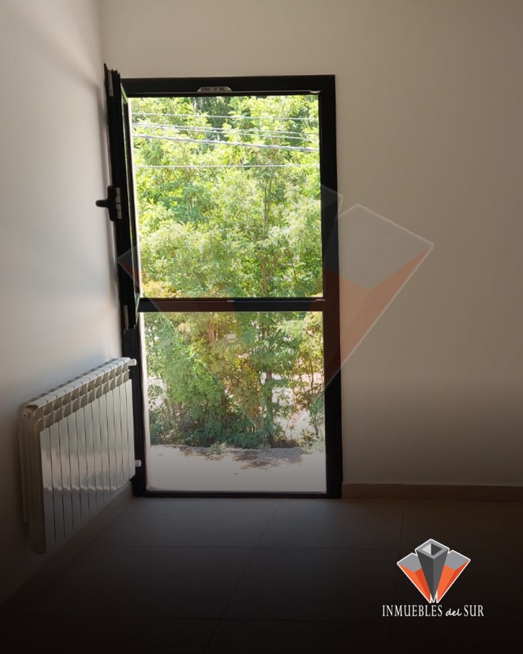 VENTA DUPLEX EN POZO 